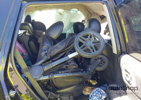 2020 Nissan Pathfinder Sl 4Wd z USA, uszkodzony, nr VIN 5N1DR2CM1LC590791